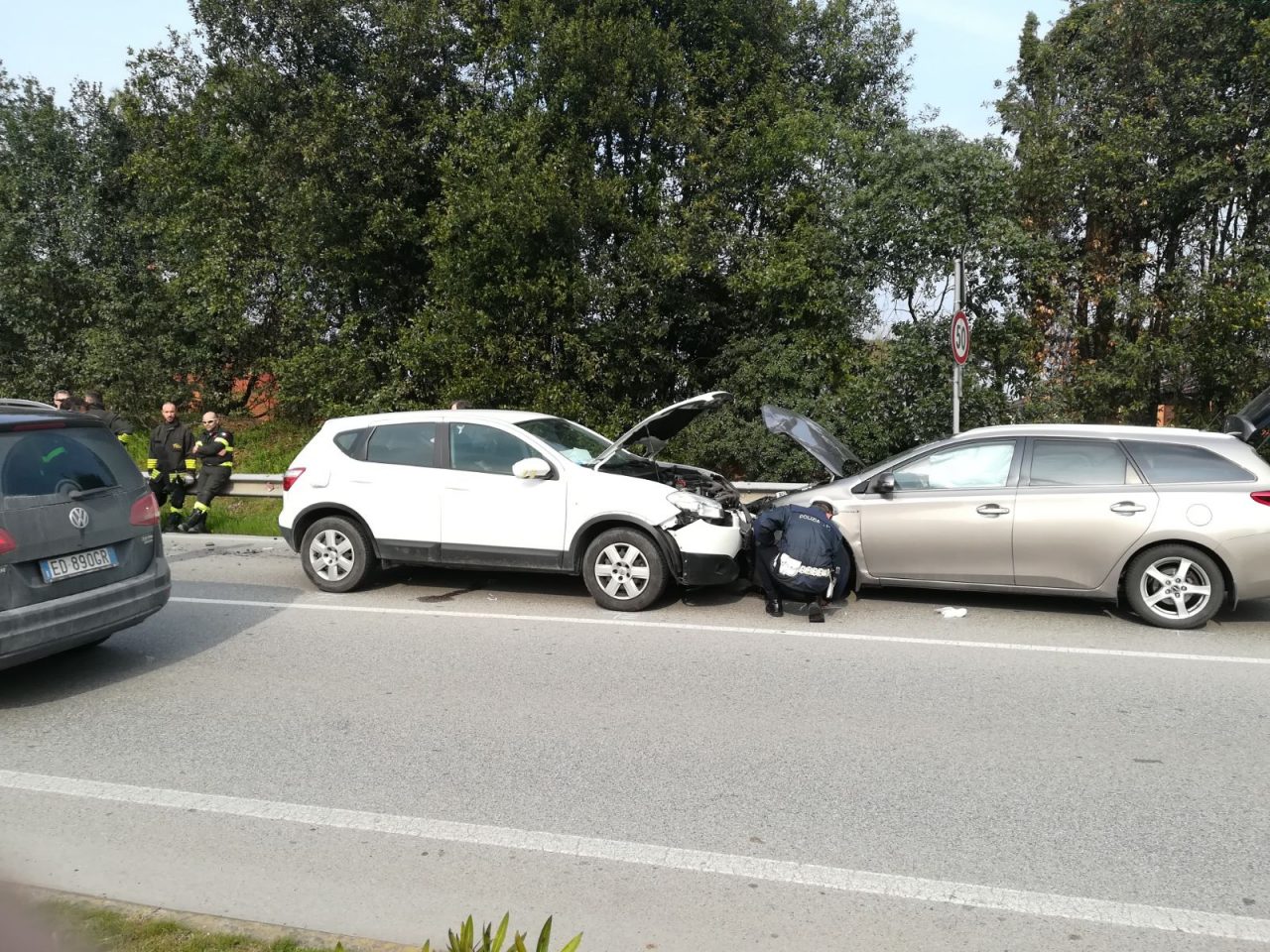 Padenghe, scontro tra due auto