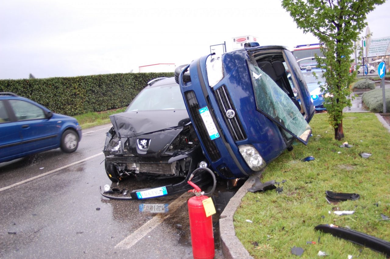 Incidente a Rovato: codice rosso in via XXV Aprile