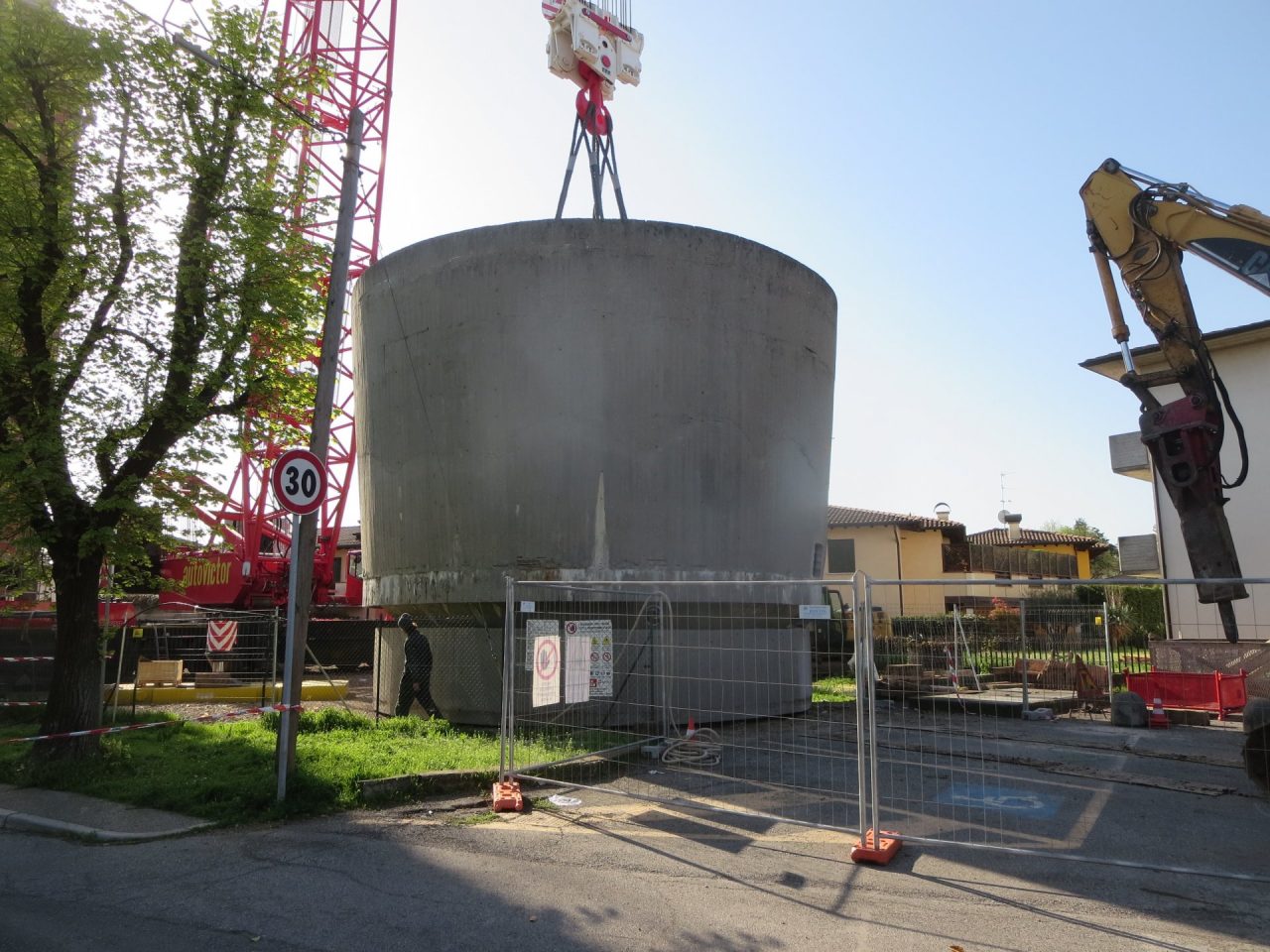 Smantellato il serbatoio