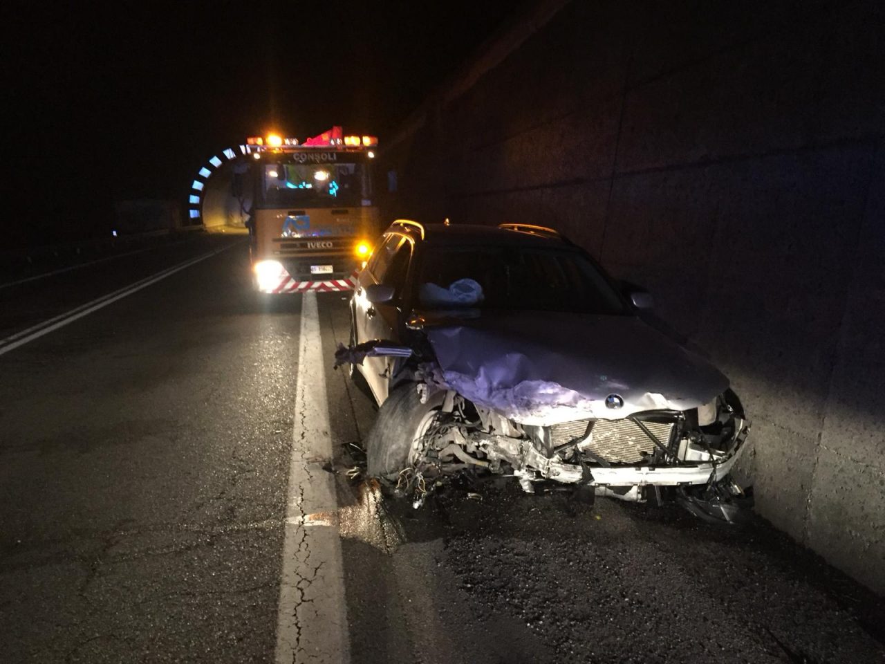 Iseo, incidente in galleria Montecolo