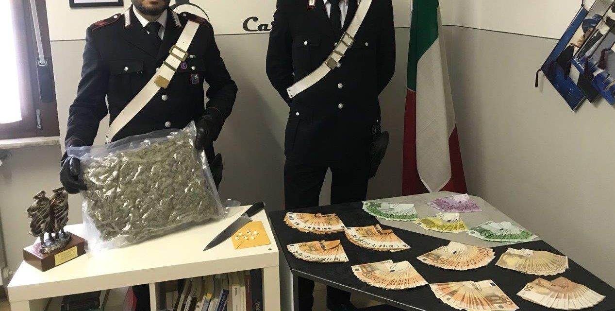 Fermato per spaccio a Villa Carcina: aveva 18mila euro nascosti in casa