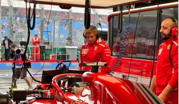 Meccanico Ferrari investito da Raikkonen sta bene: è del Garda