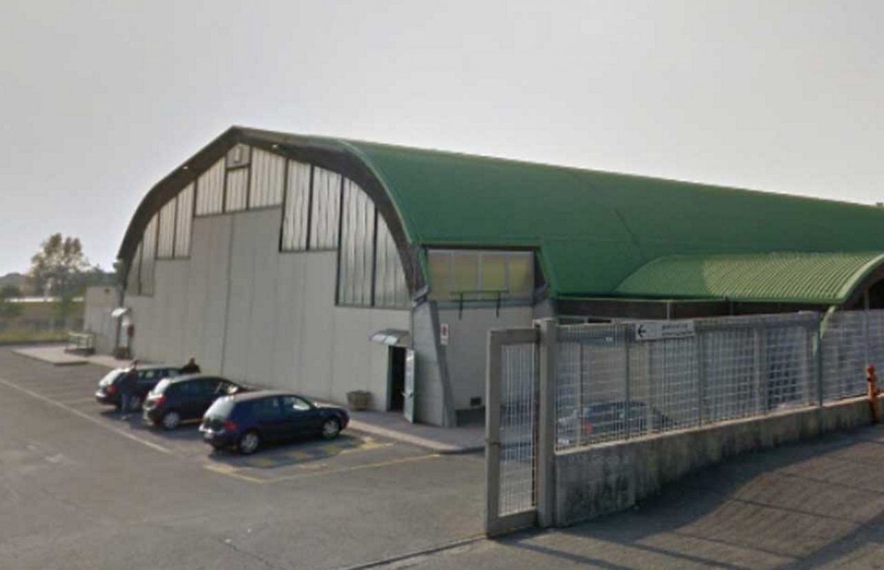 Sfondano il milione i lavori al palazzetto di Adro