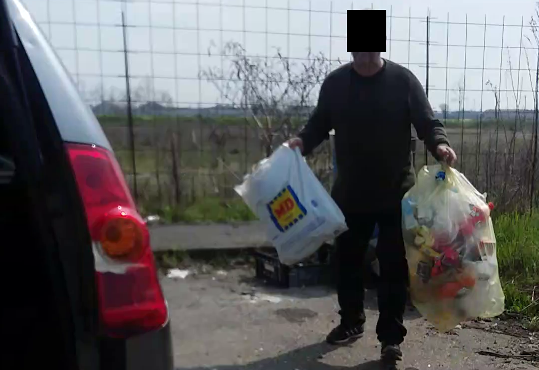 Furbetto del sacchettino: beccato dalla Locale Montorfano