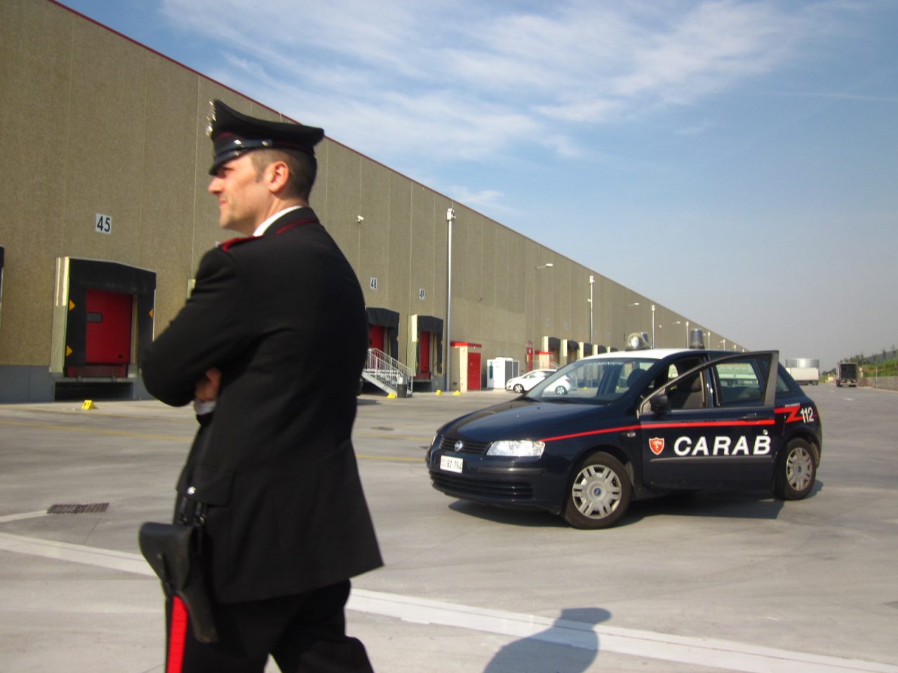 Furto di bancali al Polo logistico In manette due uomini