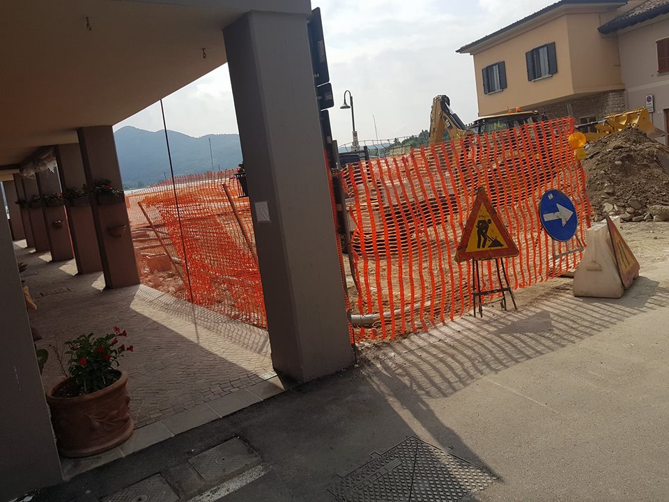 Piazza del Porto a Clusane: è polemica