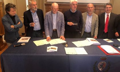 Anziani in città firmato protocollo d'intesa tra Comune e Sindacati