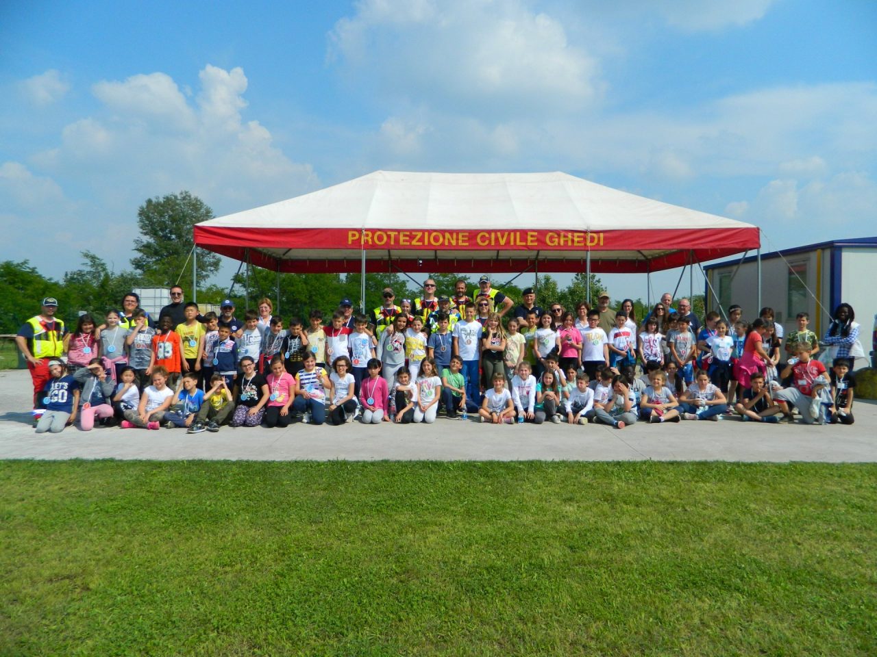 Emergenza simulata a Ghedi 70 studenti evacuati al campo Prociv