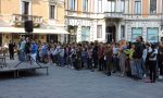 Studenti in piazza per la Giornata della Costituzione a Chiari VIDEO