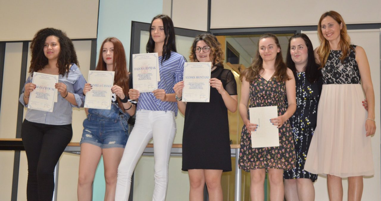 Consegna degli attestati agli studenti più meritevoli