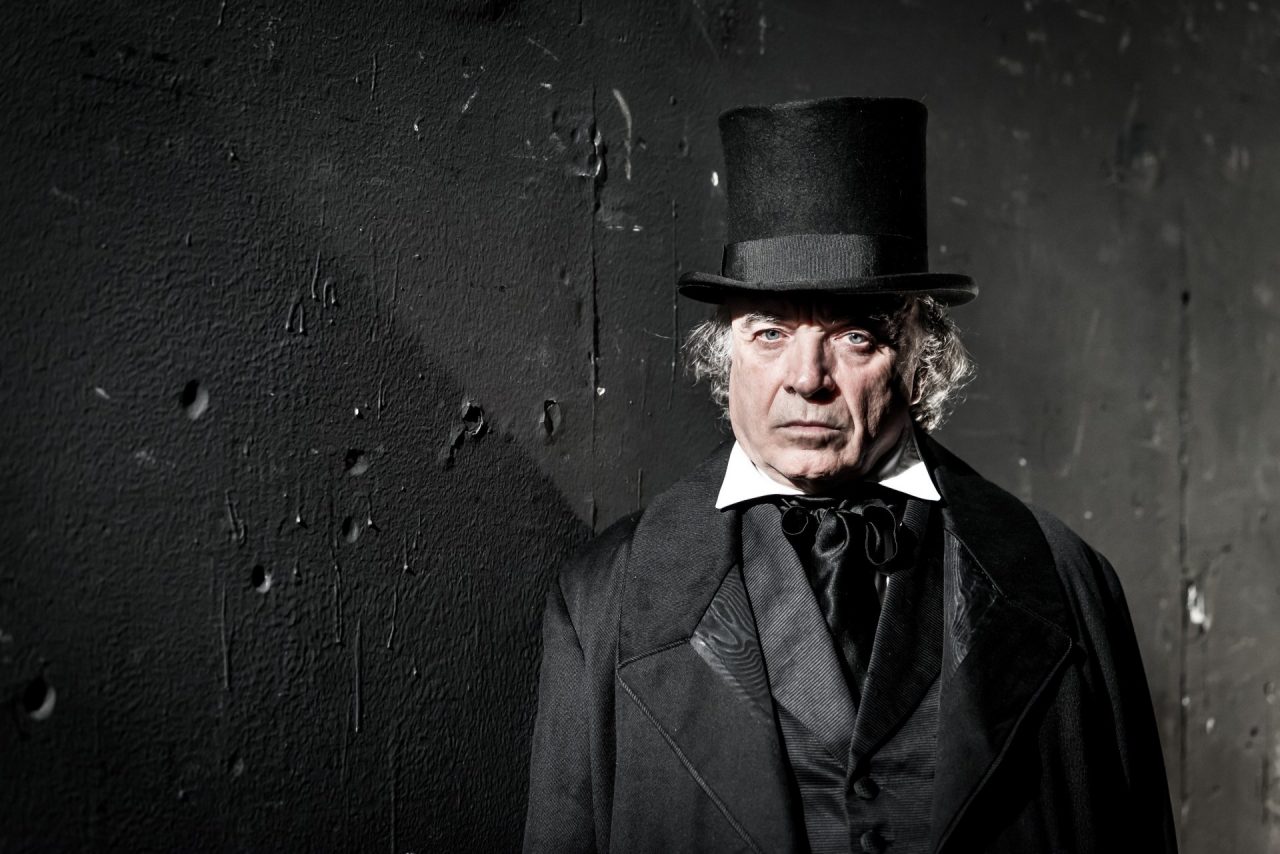 I Miserabili al Centro Teatrale Bresciano l’opera in scena da stasera