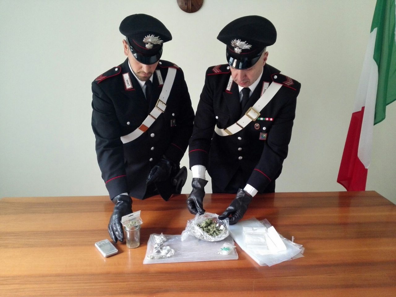 Lite in famiglia si conclude con un arresto per spaccio