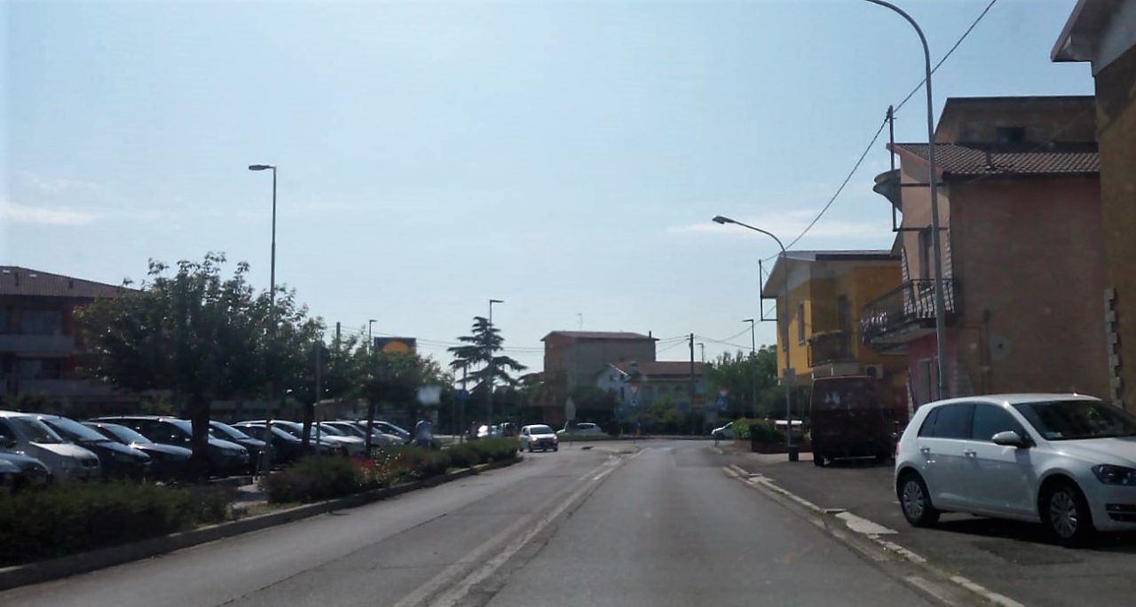 Malore fatale a Ghedi cade dalla bici e muore