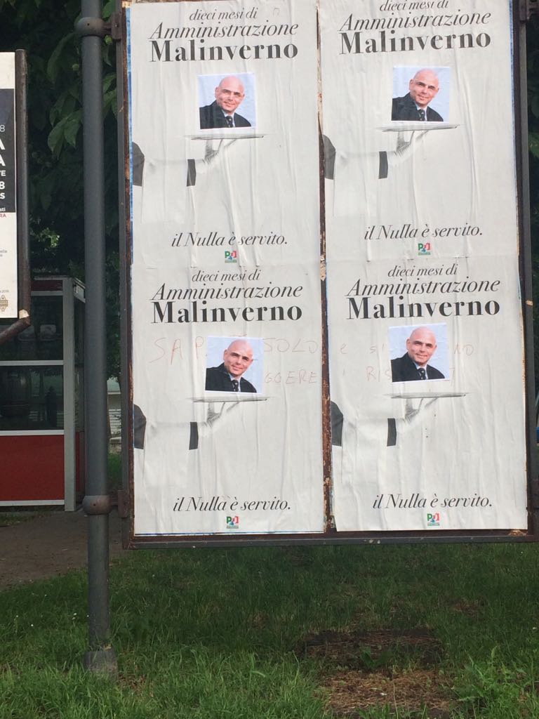 Vandalismo e polemiche sui manifesti del Pd a Desenzano