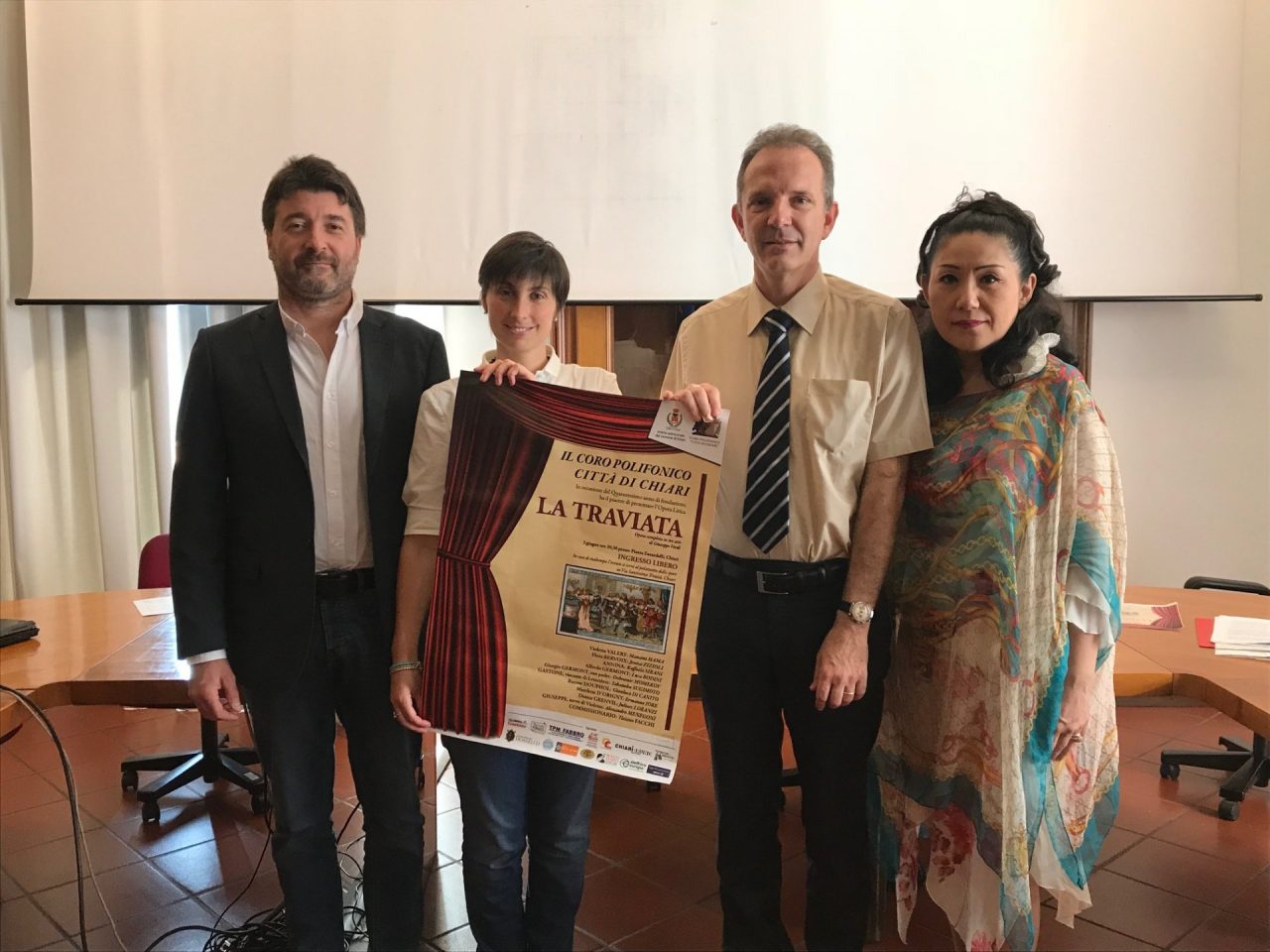 Coro Polifonico in scena con “La Traviata” a Chiari