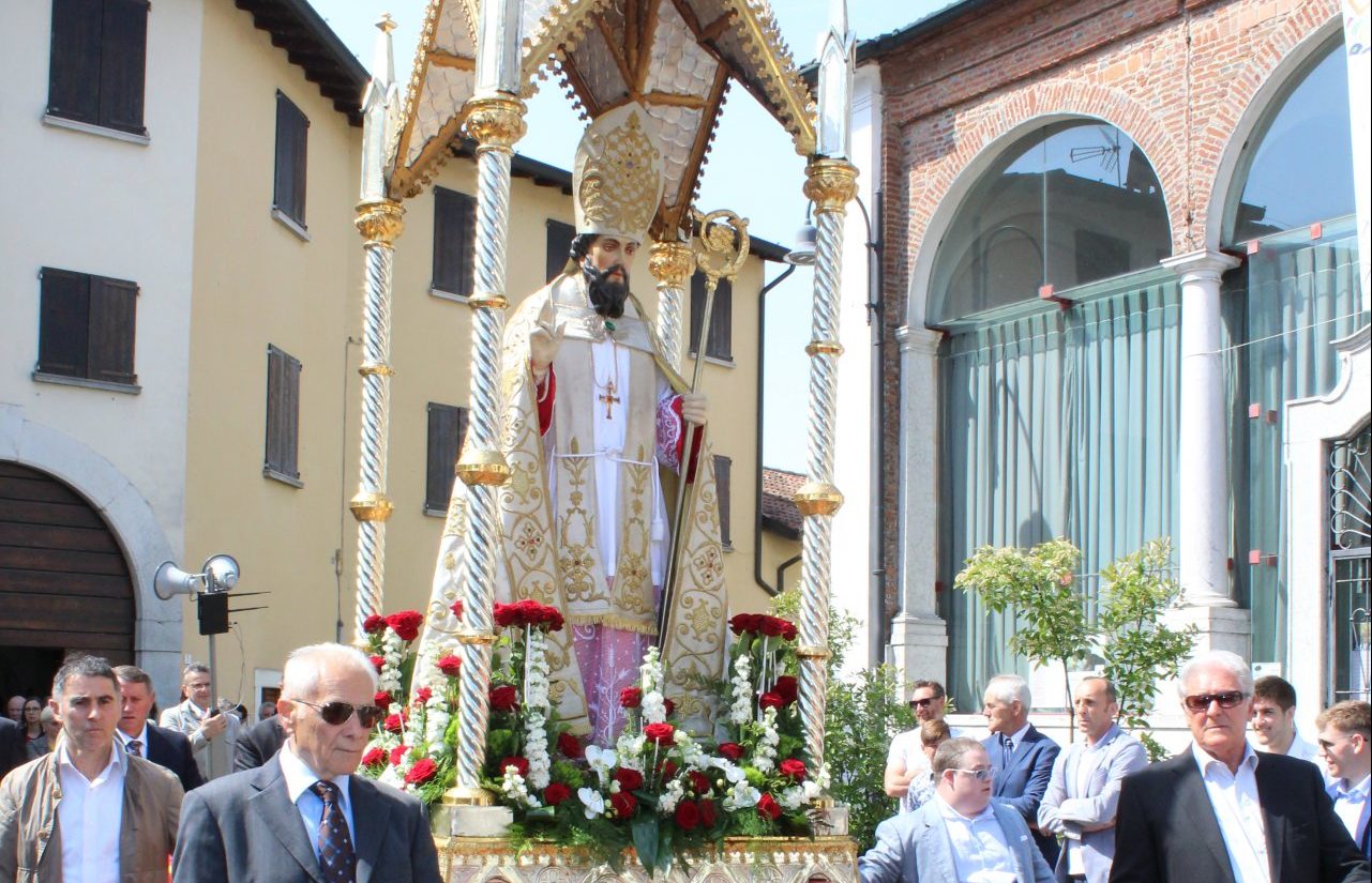 In migliaia per il santo patrono Gottardo a Trenzano