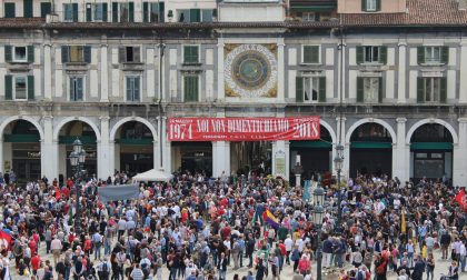 Strage di Piazza Loggia, 44 anni dopo il ricordo. Alle 10.12 i rintocchi per non dimenticare