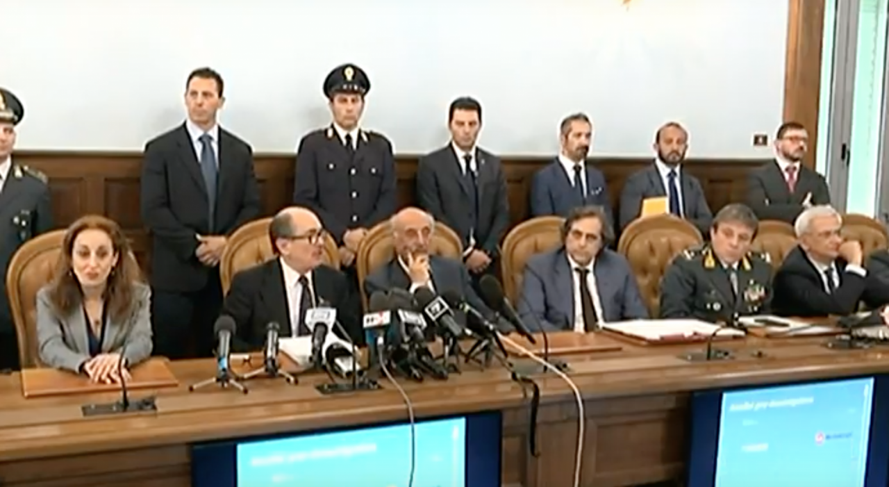 Blitz contro cellule jihadiste 14 arresti, le parole del Procuratore