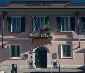 Due dipendenti «barattati» per un dirigente: OspiLab attacca la politica delle assunzioni