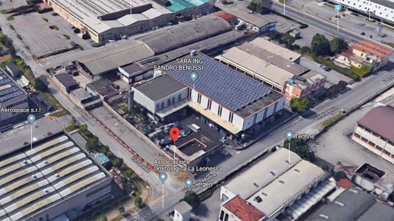 Infortunio sul lavoro a Brescia, operaio precipita al suolo