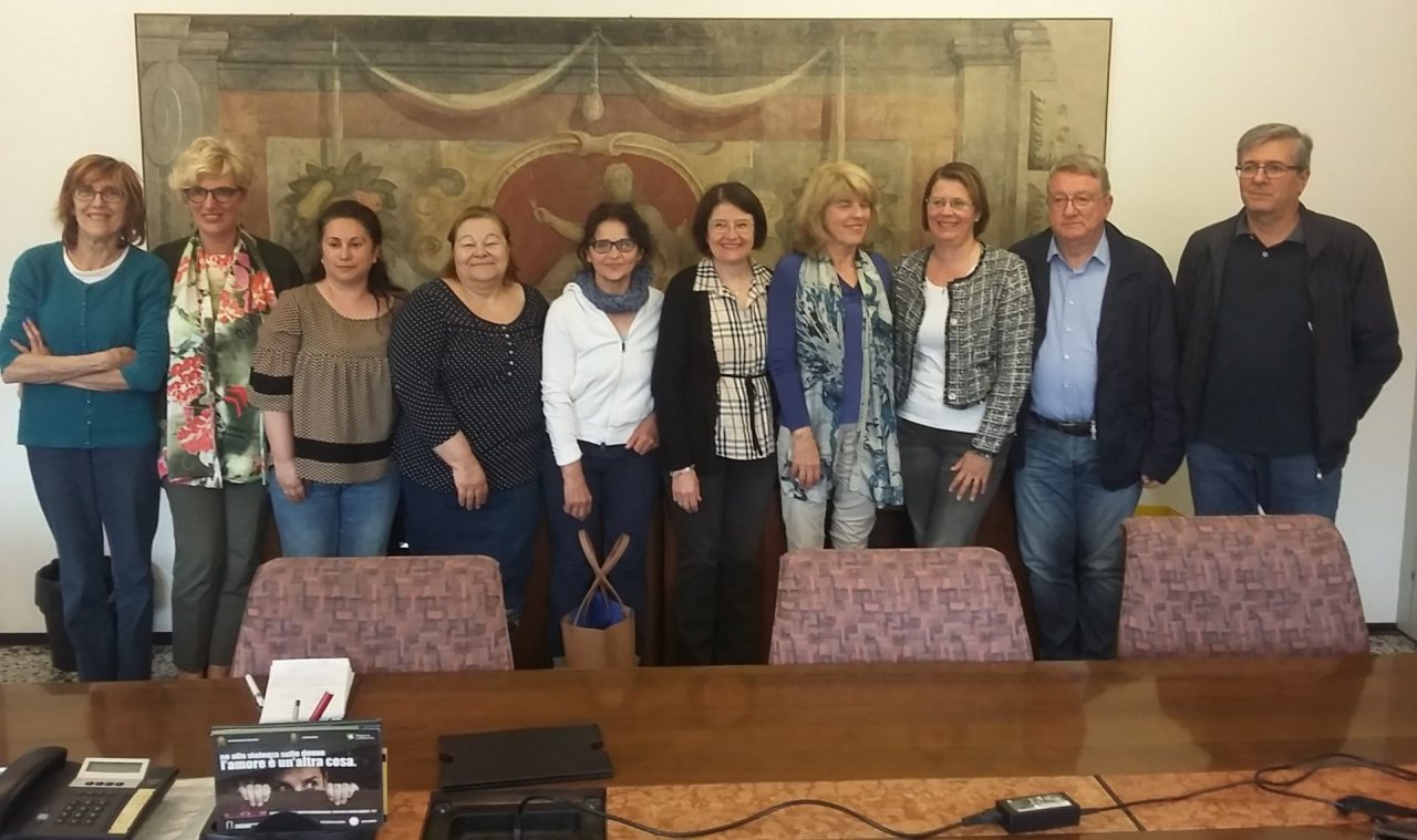 Logo pensionati Il nuovo disegno affidato ai giovani studenti