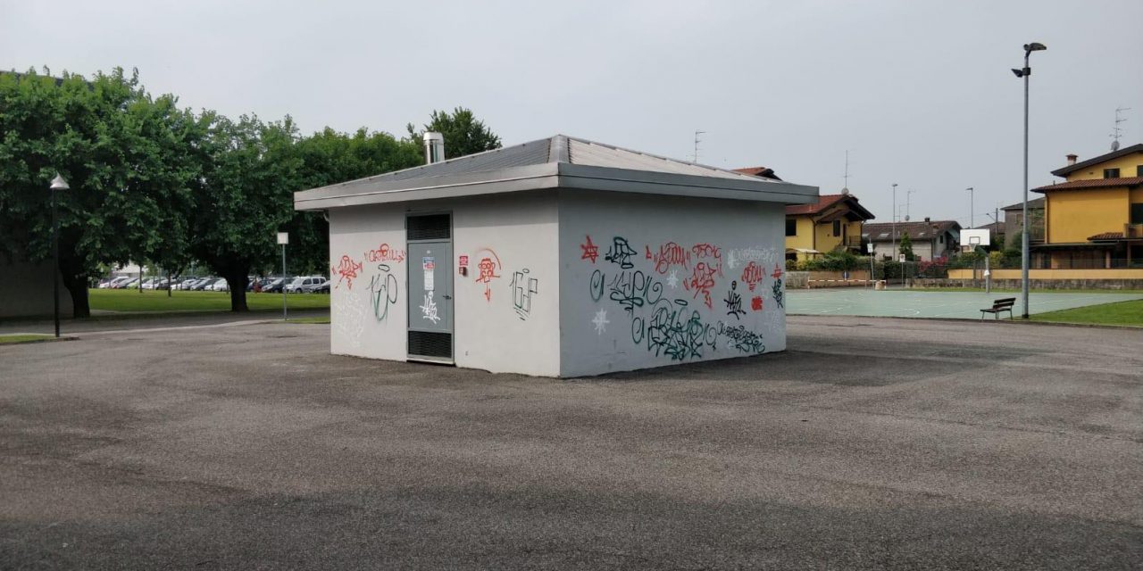 Atti vandalici al palazzetto sportivo di Castenedolo