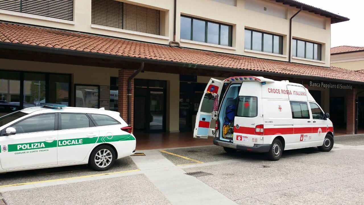 Malore all’Anagrafe di Corte Franca