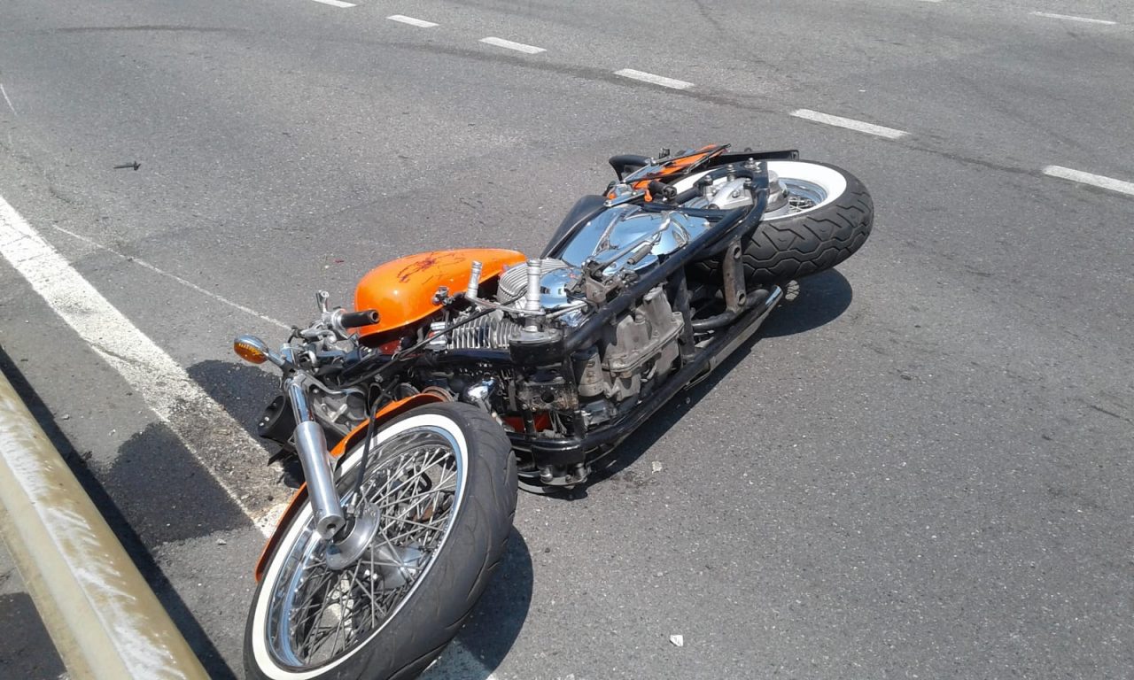 Scontro tra due moto a Salò