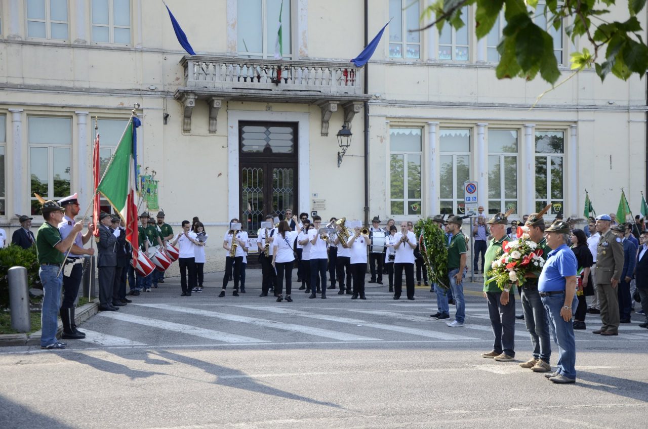 Adunata Alpini a Calcinato, primo giorno FOTO e VIDEO