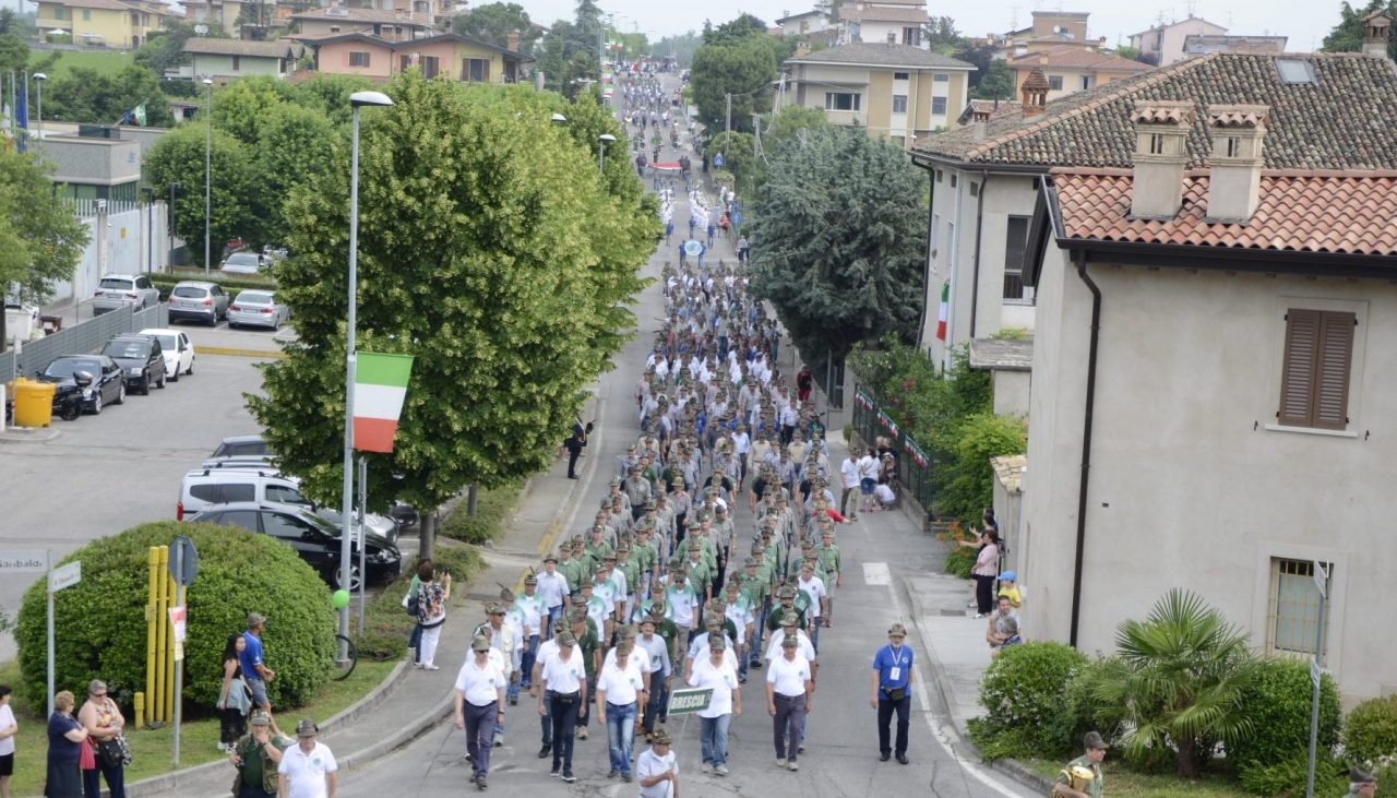 Adunata Alpini: quattromila persone per la Sezionale a Calcinato FOTO e VIDEO