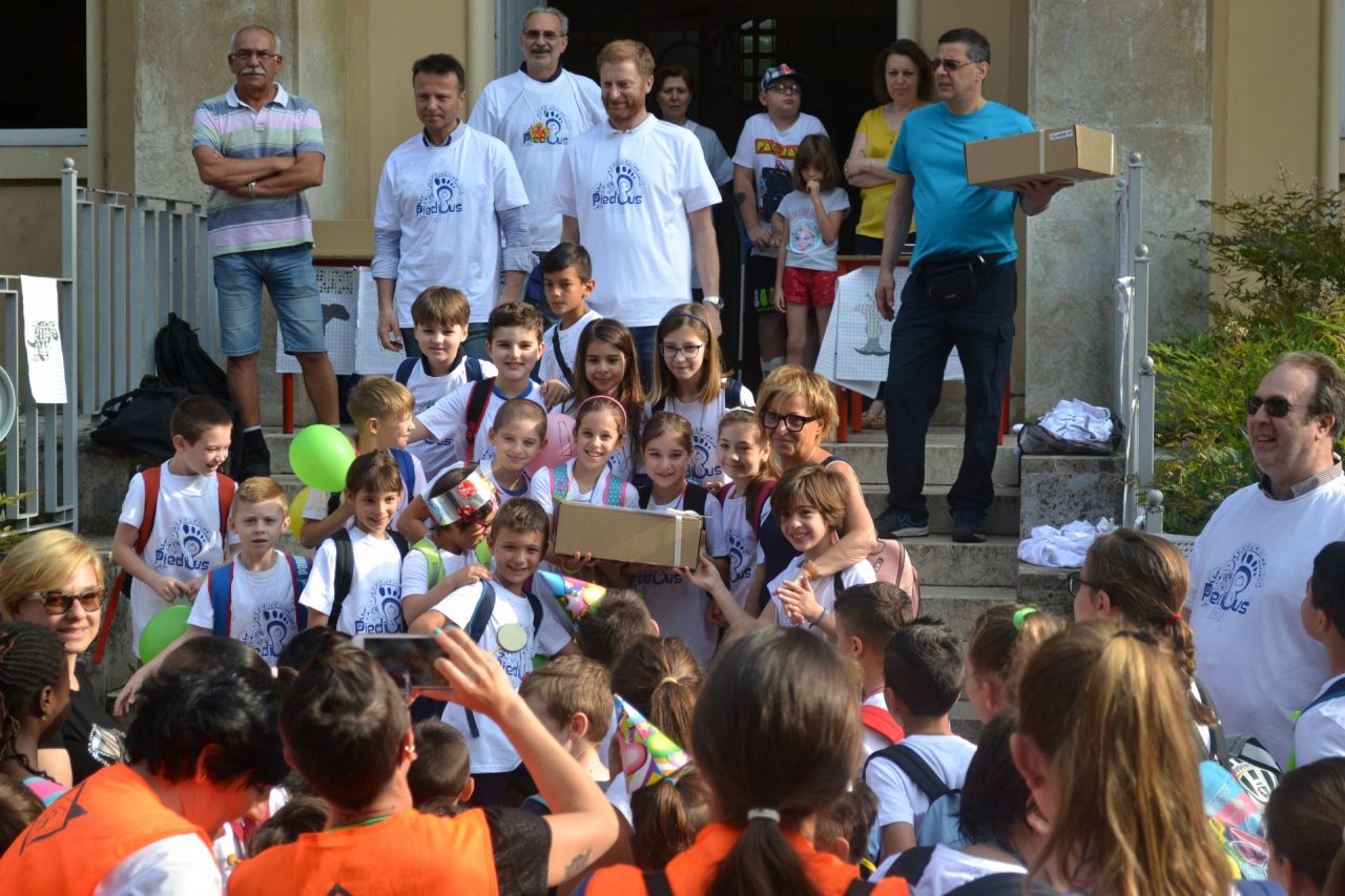 Piedibus Travagliato: maxi festa per l’ultima corsa VIDEO