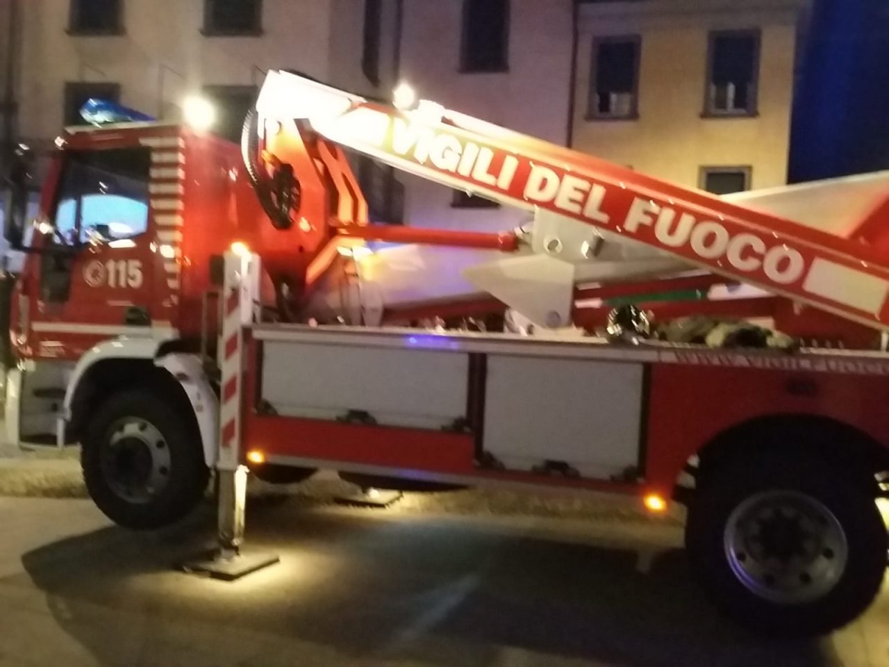 Falso allarme incendio a Chiari