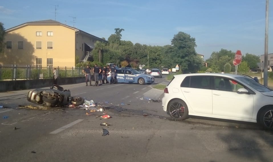 Scontro auto-moto a Carpenedolo grave il motociclista