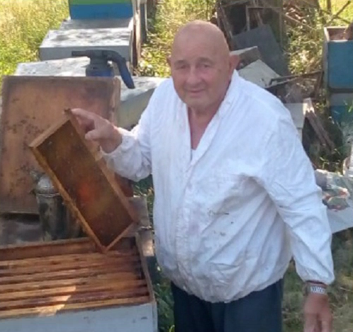 Giovanni Porrini a Calvisano cura 3 milioni di api