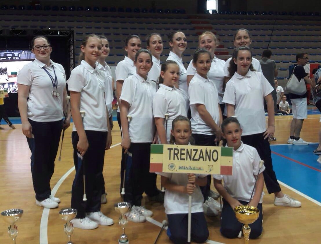 Le majorettes di Trenzano sbancano i campionati italiani di Lignano
