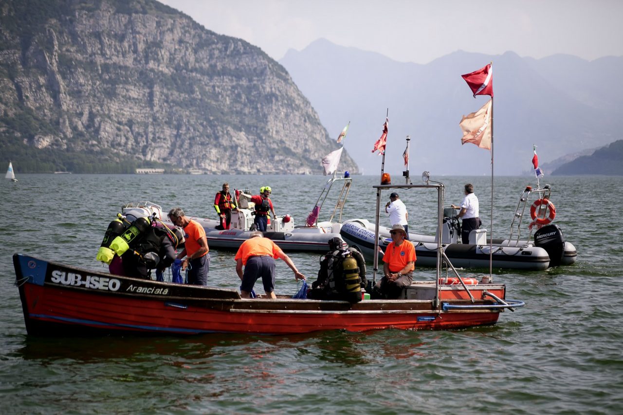 A Iseo continua l’operazione Fondali Puliti