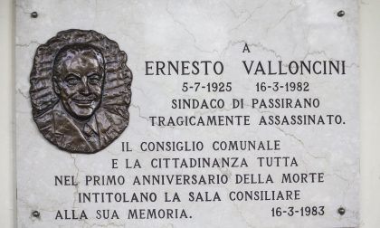 A Passirano inaugurata la targa in memoria di Ernesto Valloncini