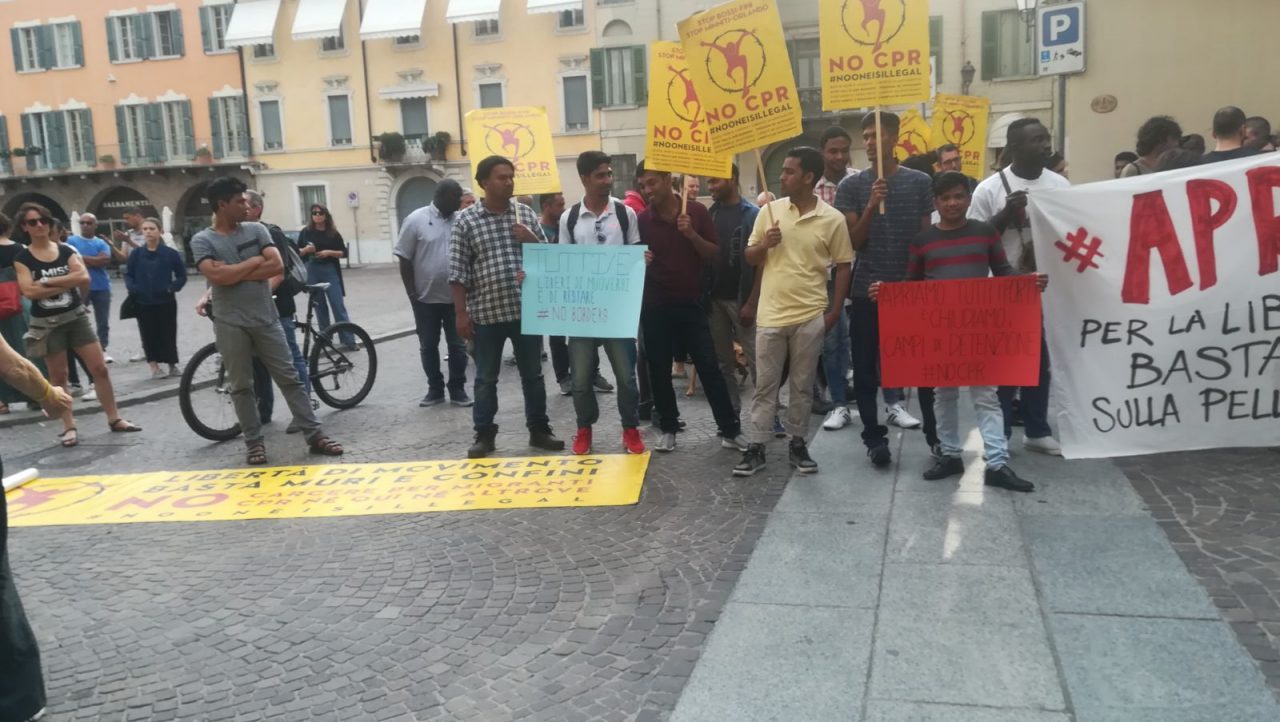 Aquarius protesta Brescia