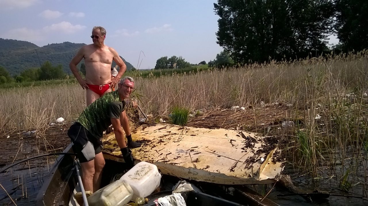 La Riserva delle Torbiere del Sebino vittima di inciviltà