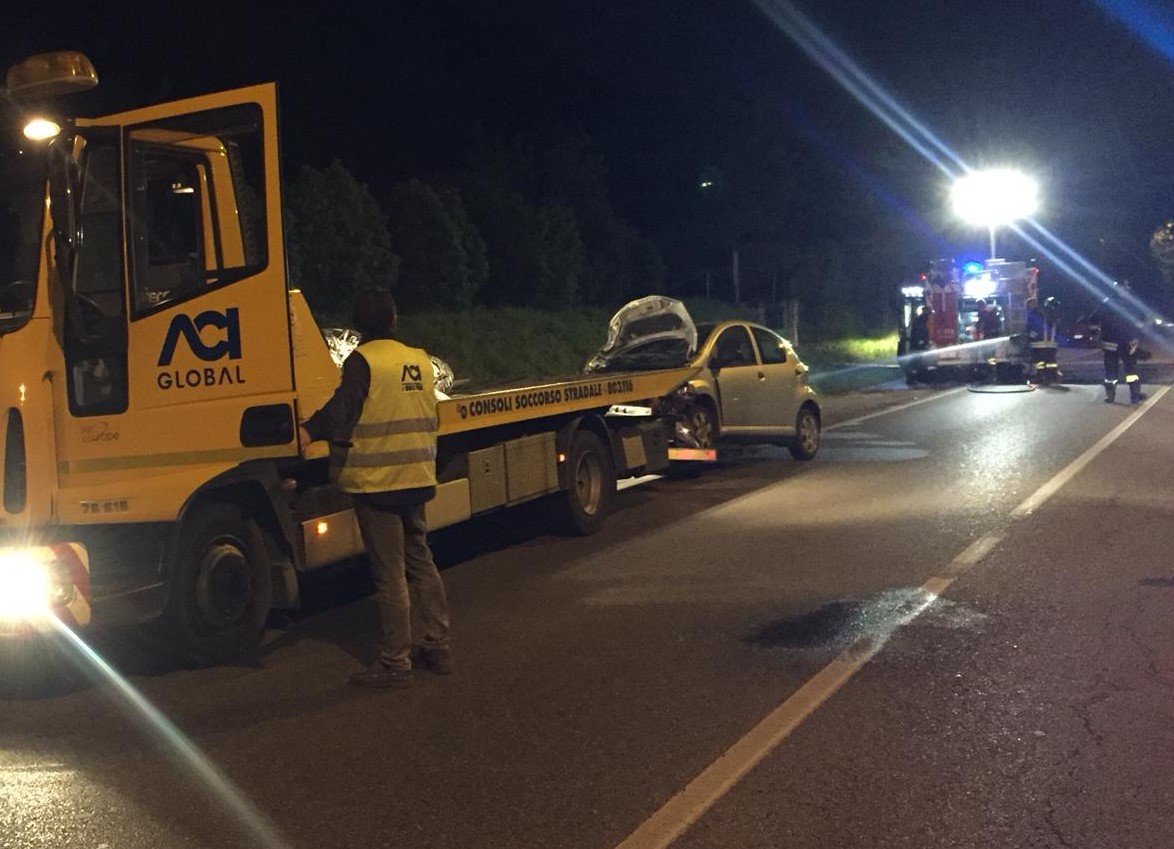 Giovane biker perde la vita in un incidente a Clusane