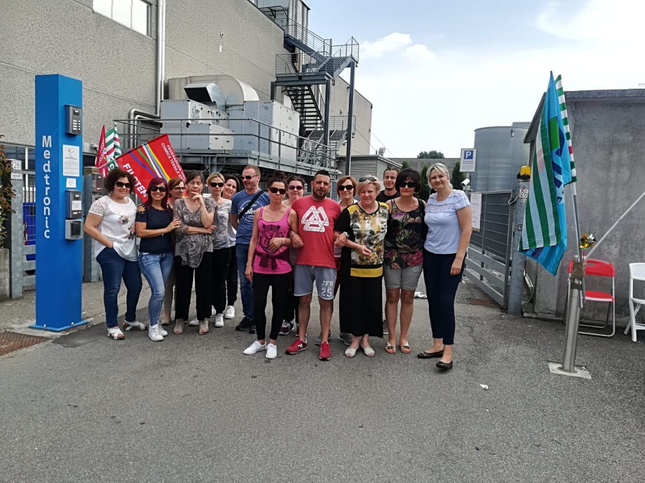 Caso Medtronic: continua il presidio a Torbole e Roncadelle