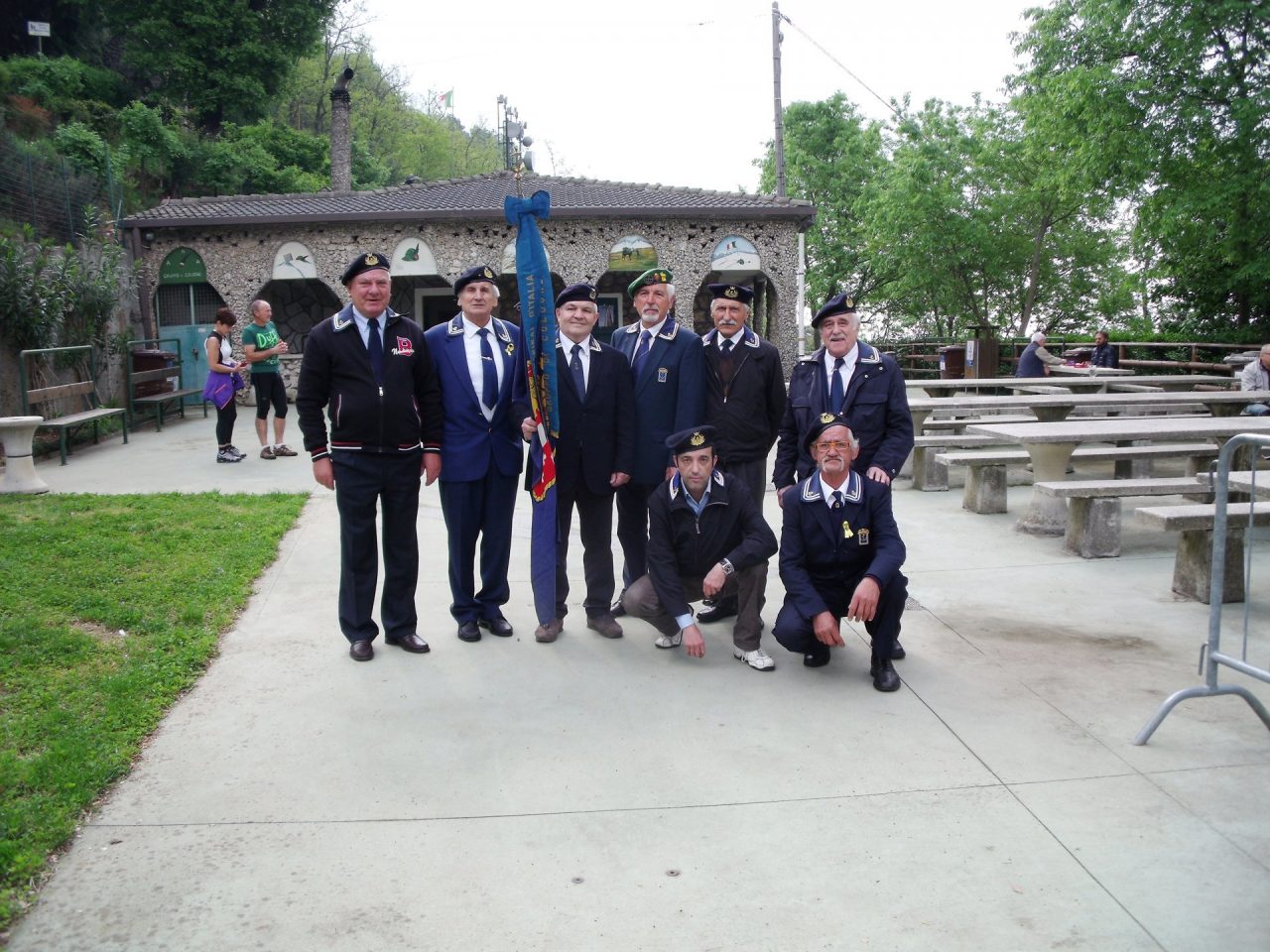 Bersaglieri e Marinai in festa a Cologne