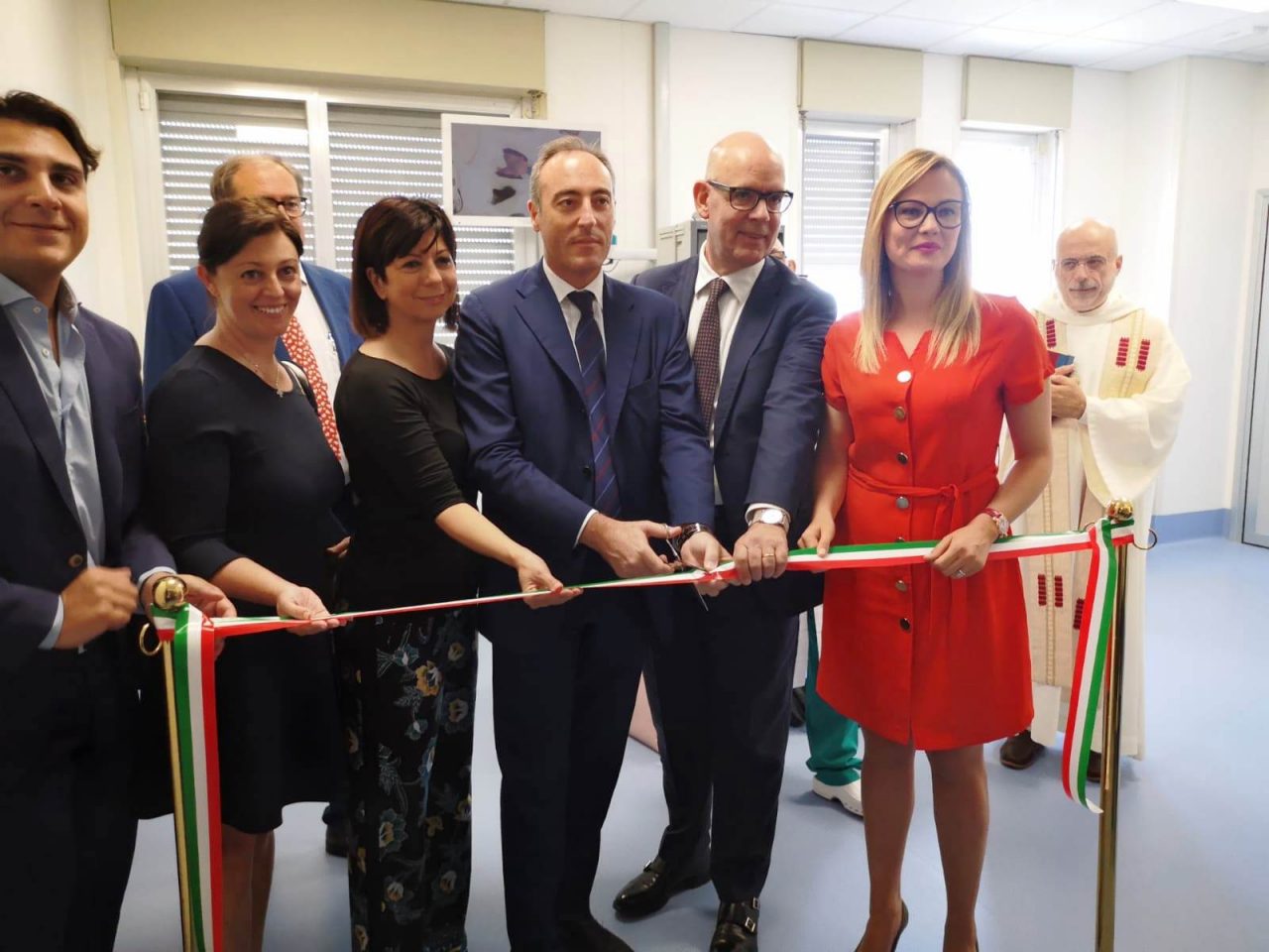 L’assessore Gallera a Desenzano per l’inaugurazione del servizio di endoscopia
