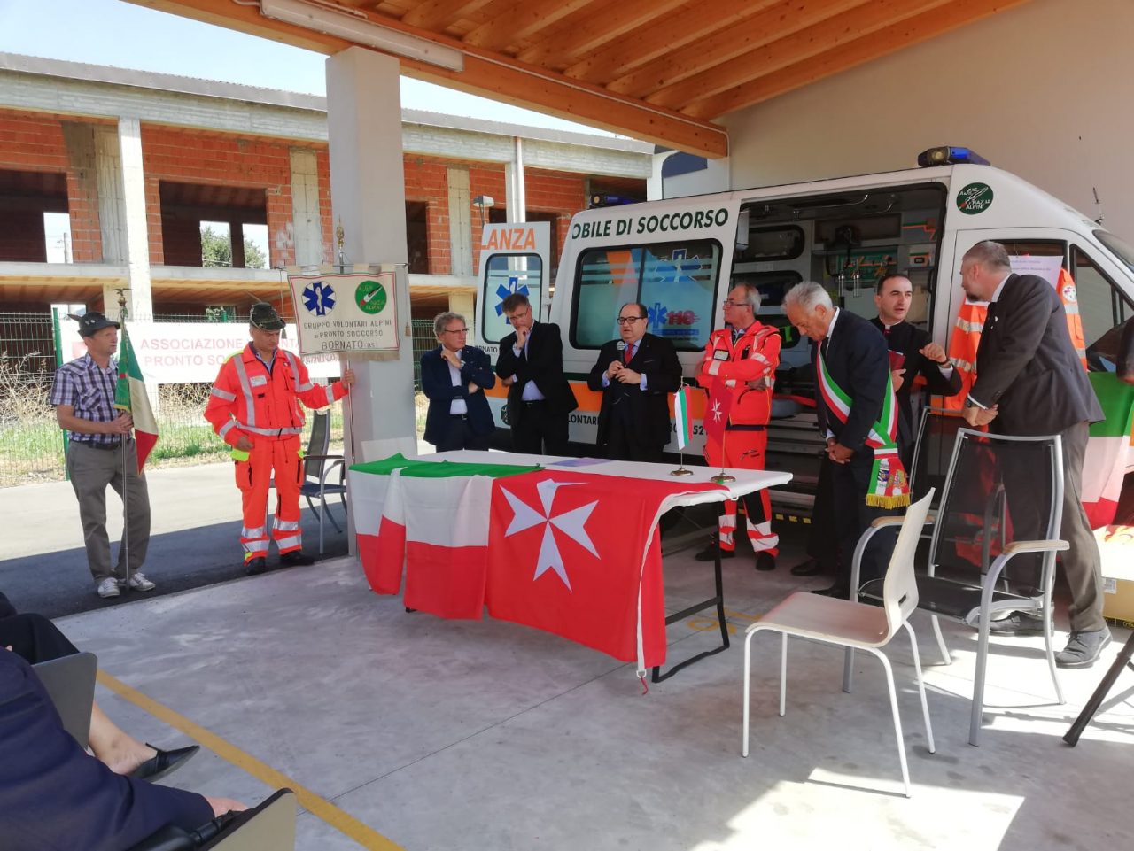 Cazzago dona un’ambulanza alla Bulgaria