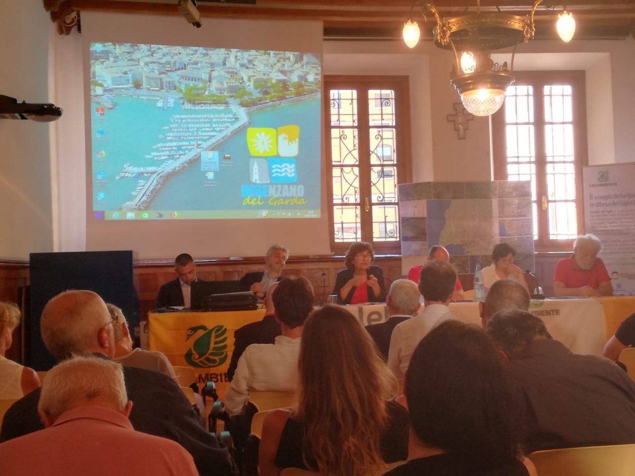 Legambiente: la Goletta dei laghi monitora la qualità delle acque