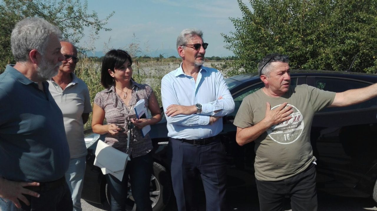 L’assessore Cattaneo dalla Regione a Montichiari per l’emergenza rifiuti