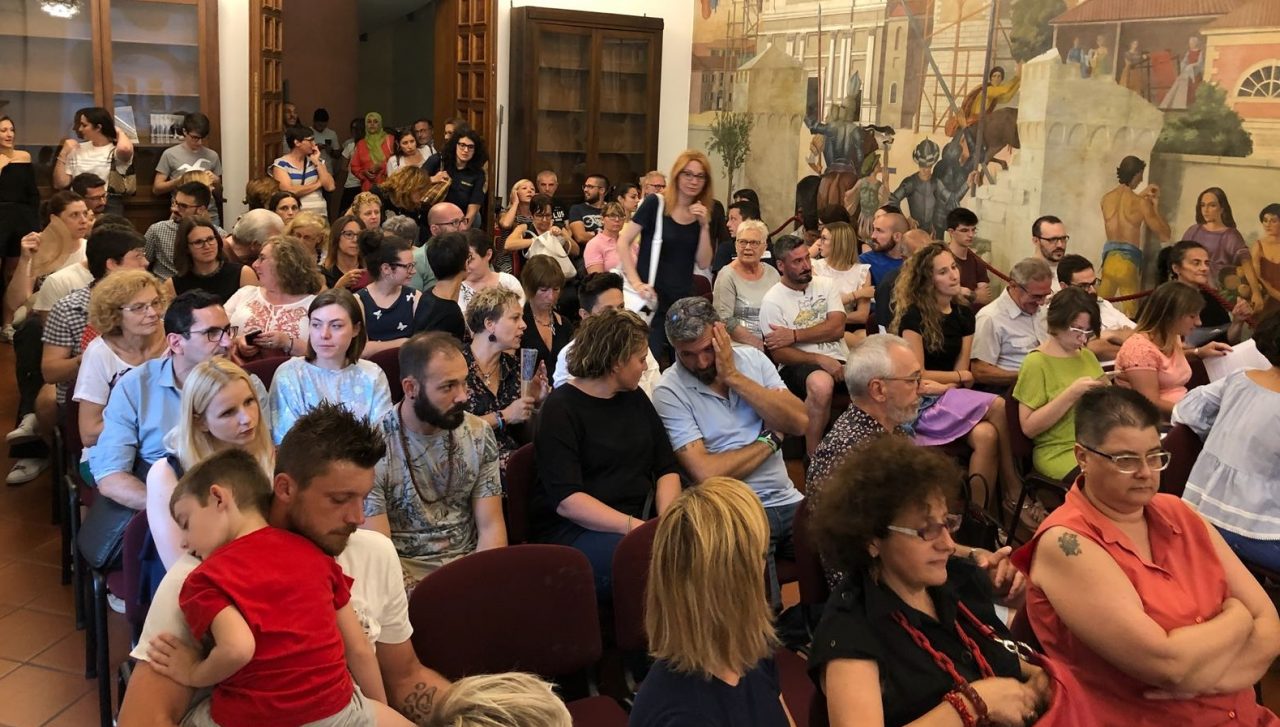 Come tutelare e convivere con gli animali, presentato il regolamento a Chiari