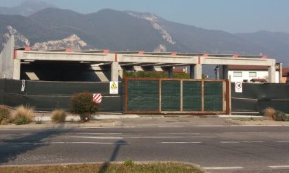 Gli immobili della One Italy a Paratico dovranno essere demoliti