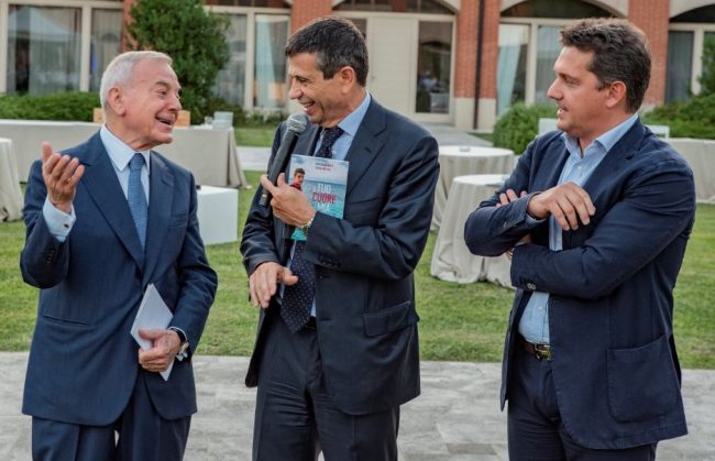 Papà Marco Galbiati presenta il libro su Riccardo alla cena di Costruiamo il Futuro VIDEO