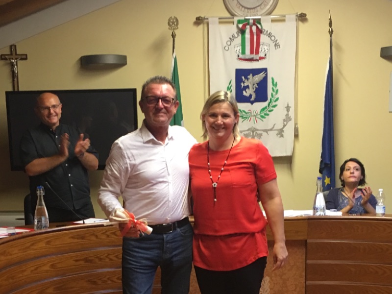 Riconoscimento a Mario Carponi dal Comune di Sirmione